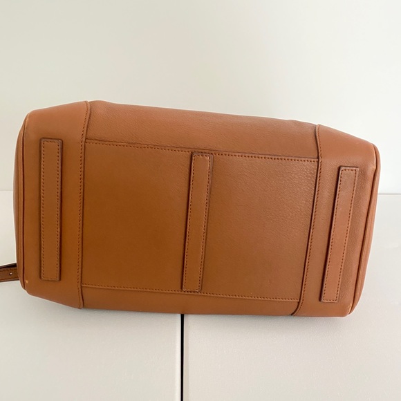 Calfskin Ricky 33. Pre-owned. Very good condition. - Picture 7 of 7